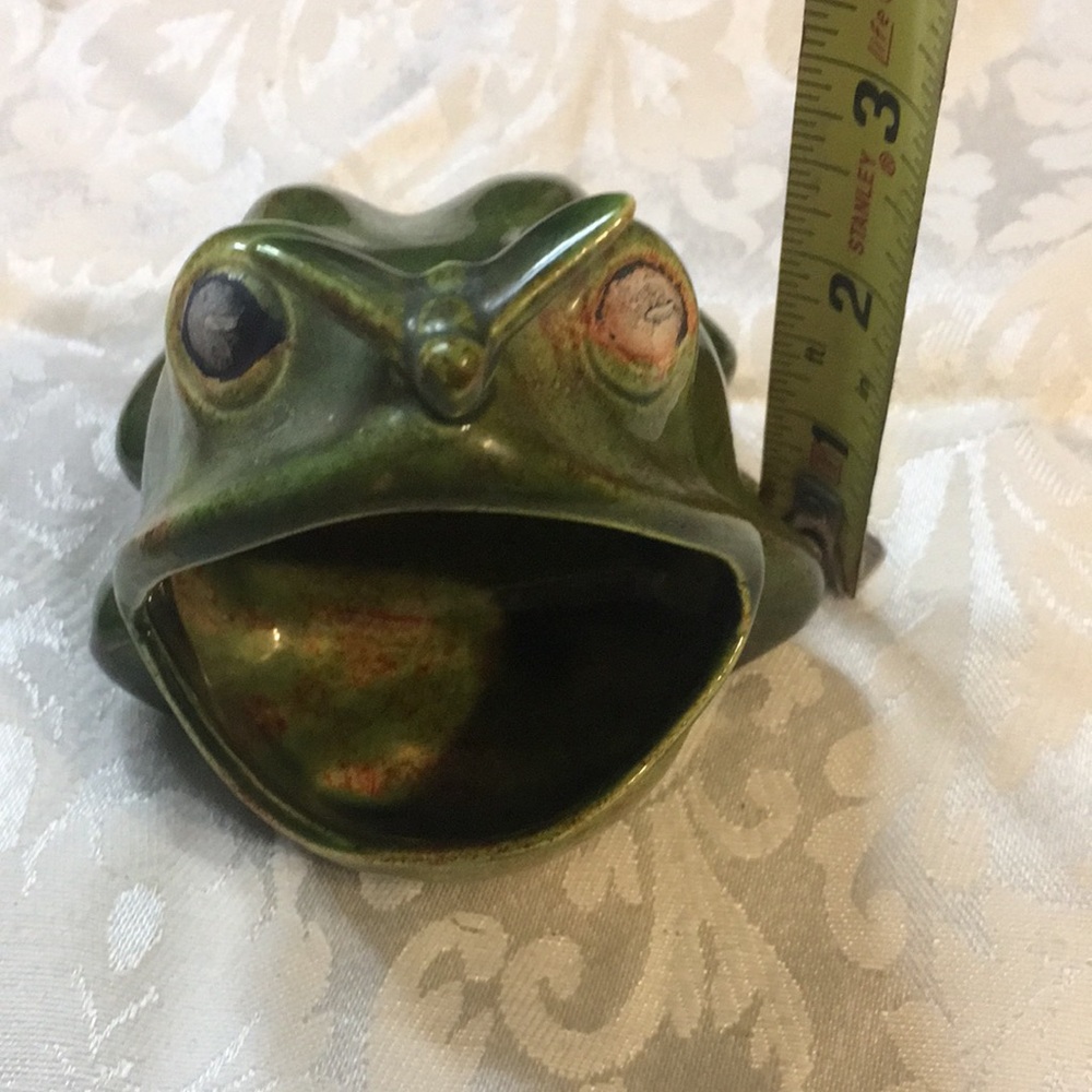 Vintage Ceramic frog sponge /scrubby holder - Picture 9 of 12